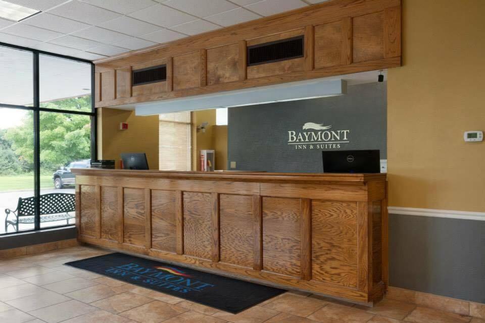Baymont By Wyndham Salem Roanoke Area Hotel Exterior foto